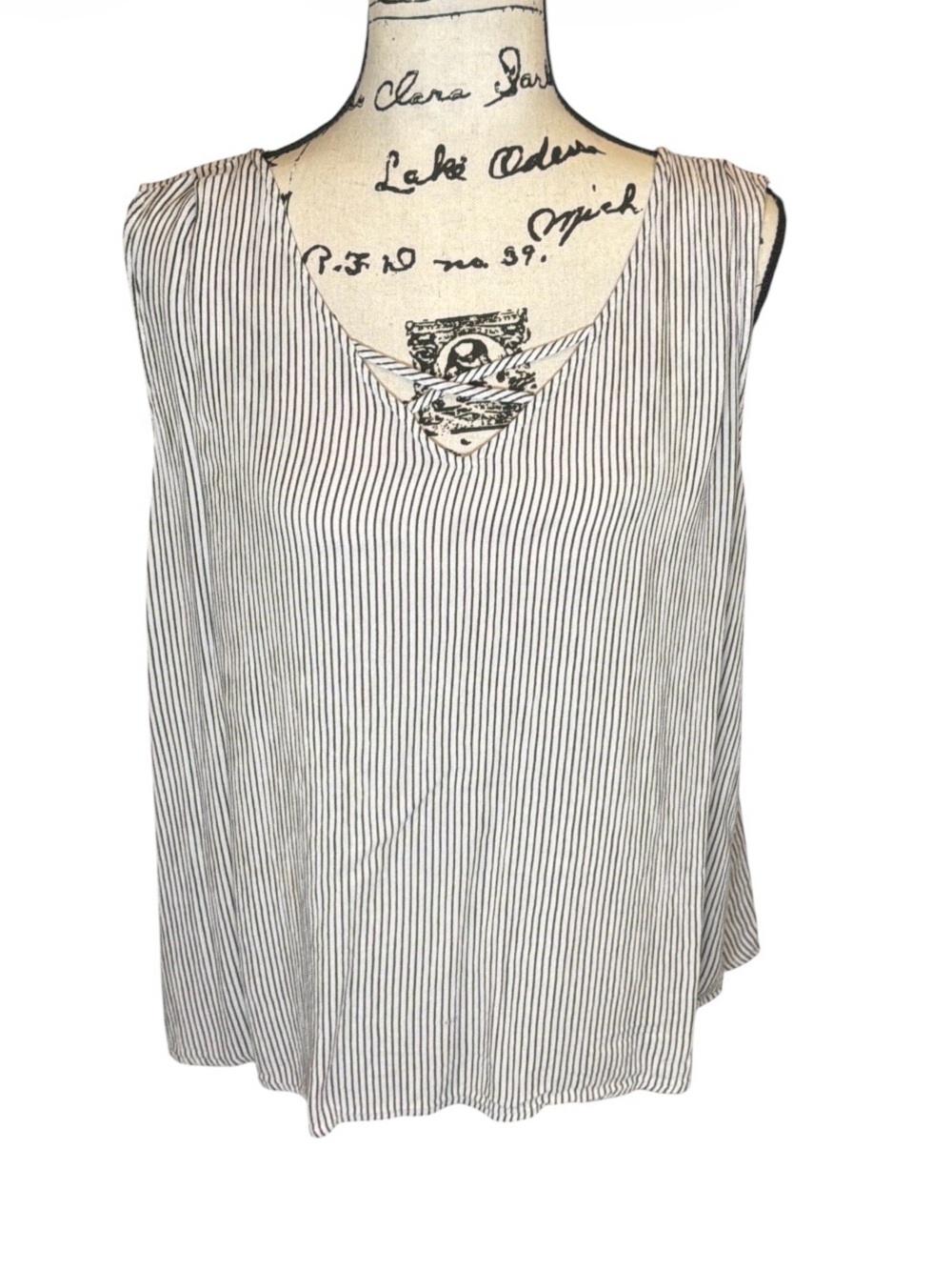 A.N.A. Women’s XL Sleeveless V-Neck Black White Striped Tank Crisscross Front